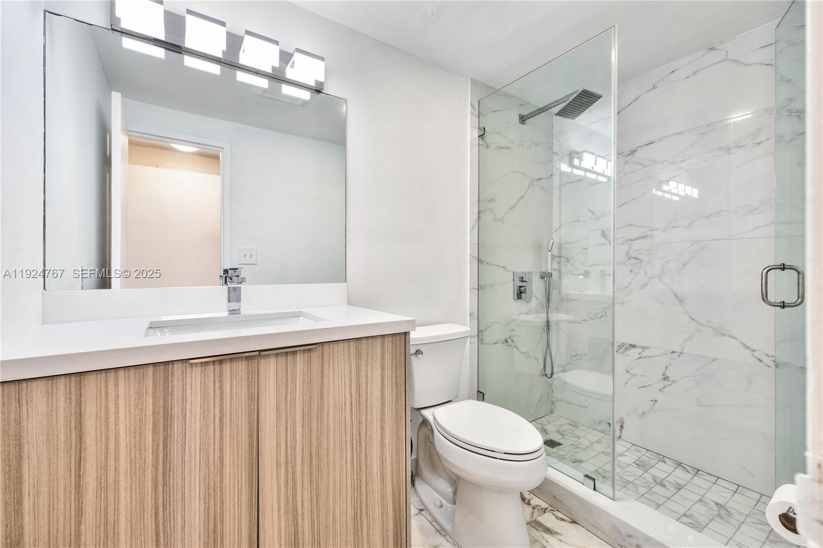 CORINTHIAN CONDO - Residential