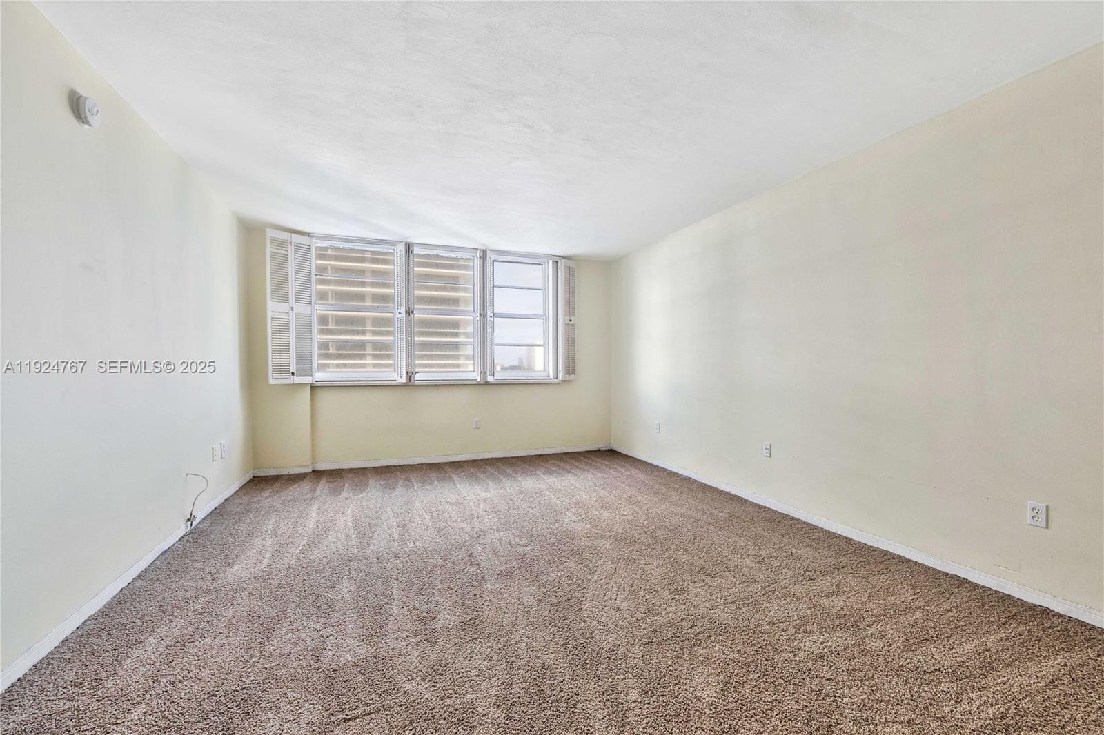 CORINTHIAN CONDO - Residential