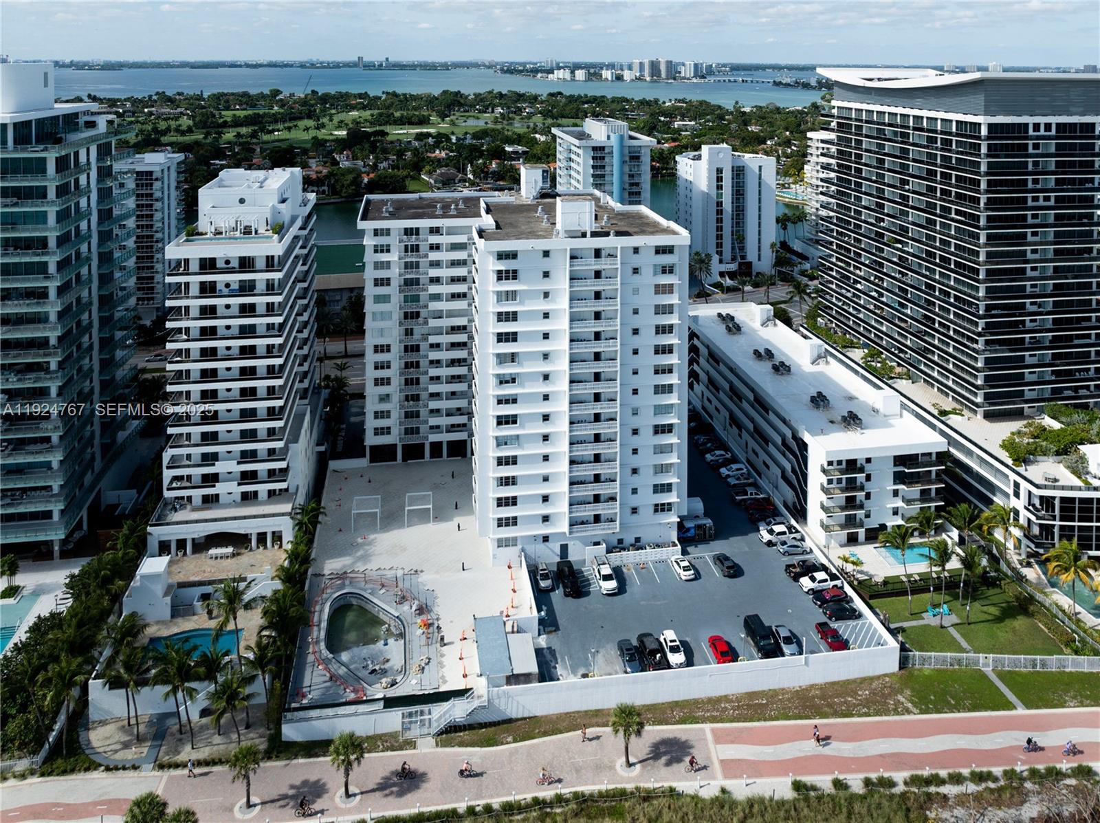 CORINTHIAN CONDO - Residential