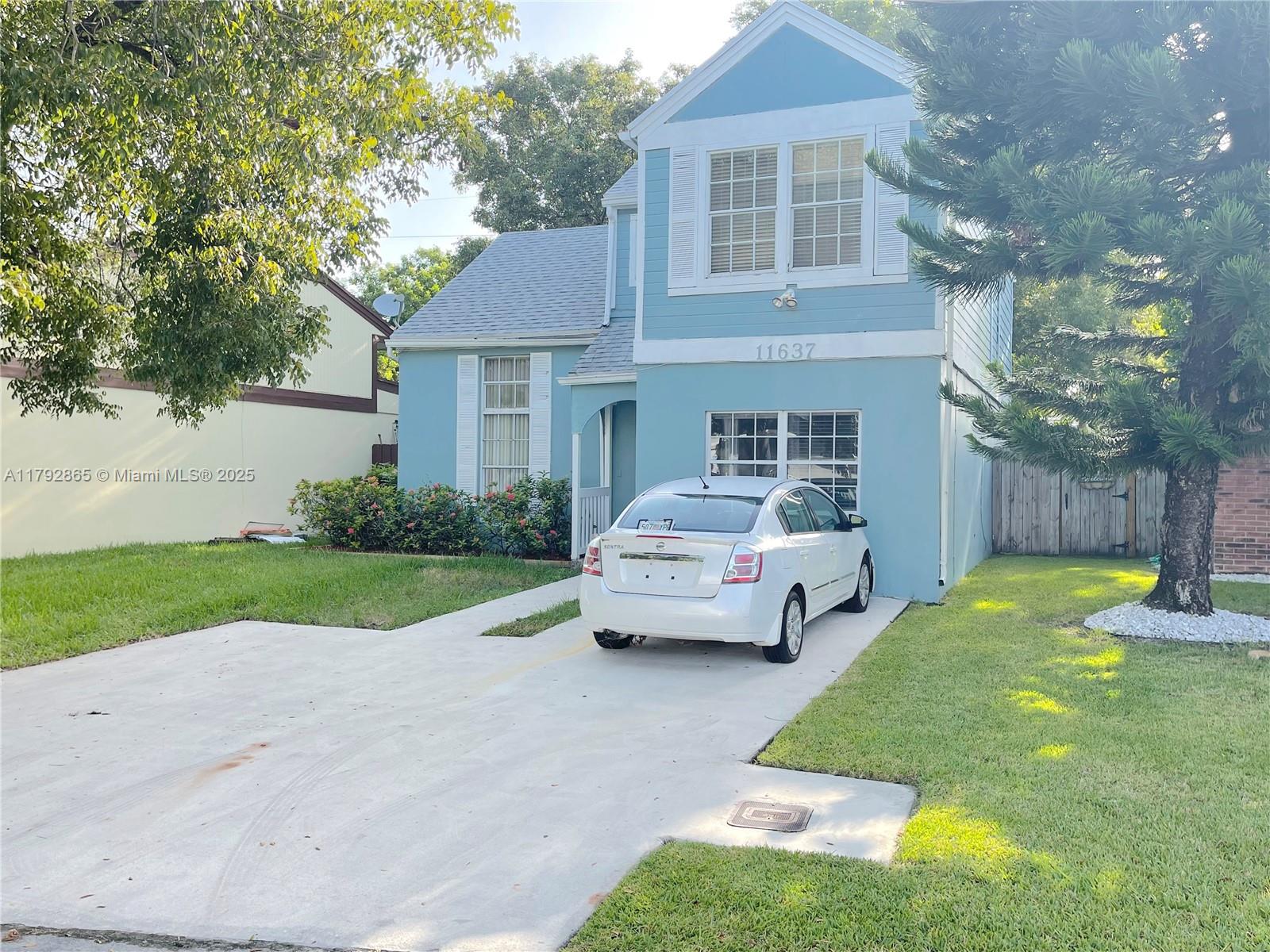 11637 Sw 117th Ct, Miami, Broward County, Florida - 3 Bedrooms  
2 Bathrooms - 