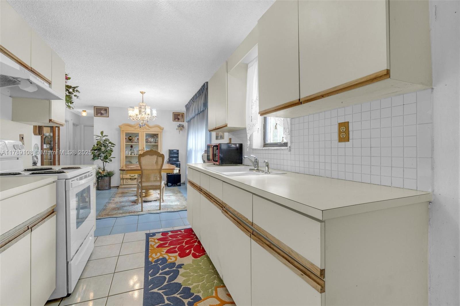 PERRINE GARDENS SUB NO 3 - Residential