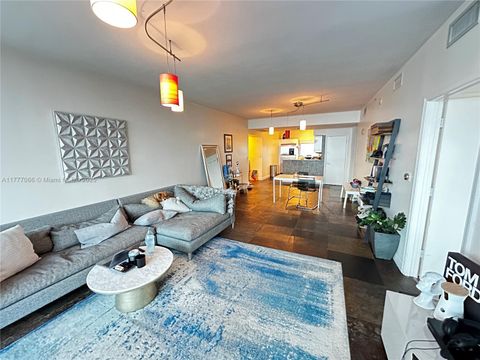 601 NE 36th St 2810 Miami FL 33137