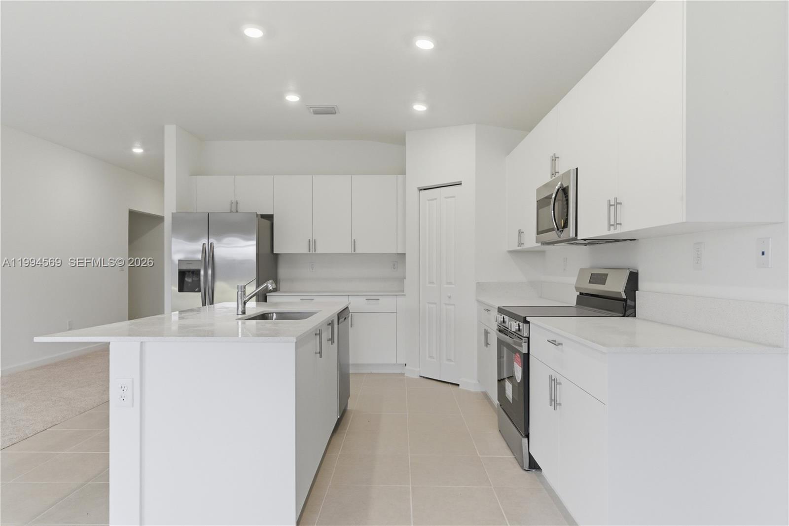 Redlands Ridge - Residential