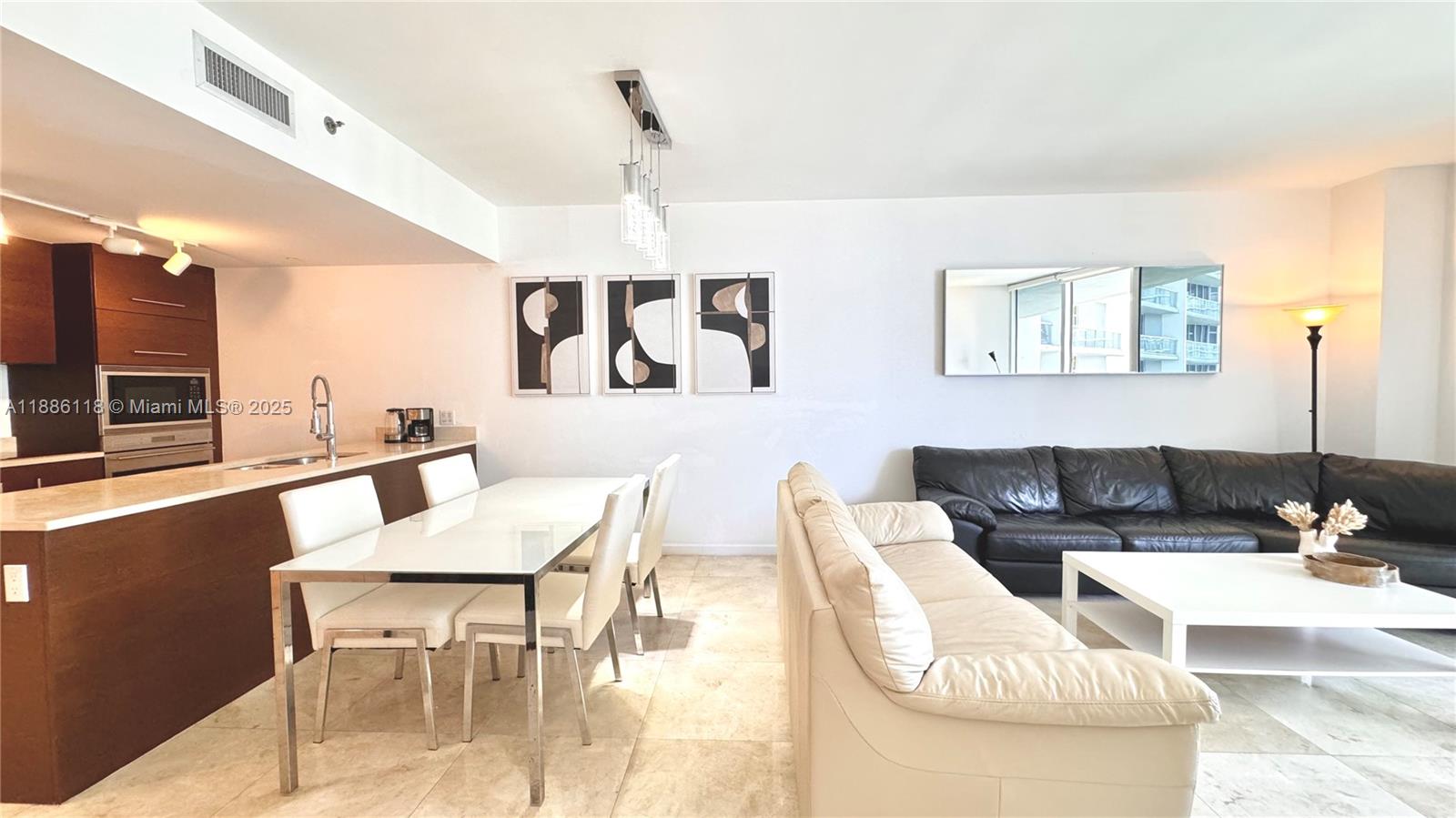 ICONBRICKELL CONDO NO 1 - Residential Lease