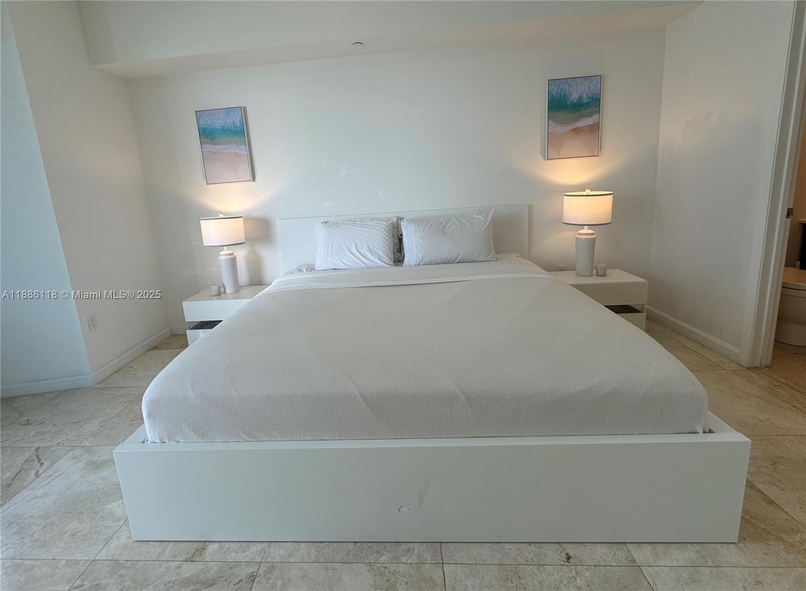 ICONBRICKELL CONDO NO 1 - Residential Lease