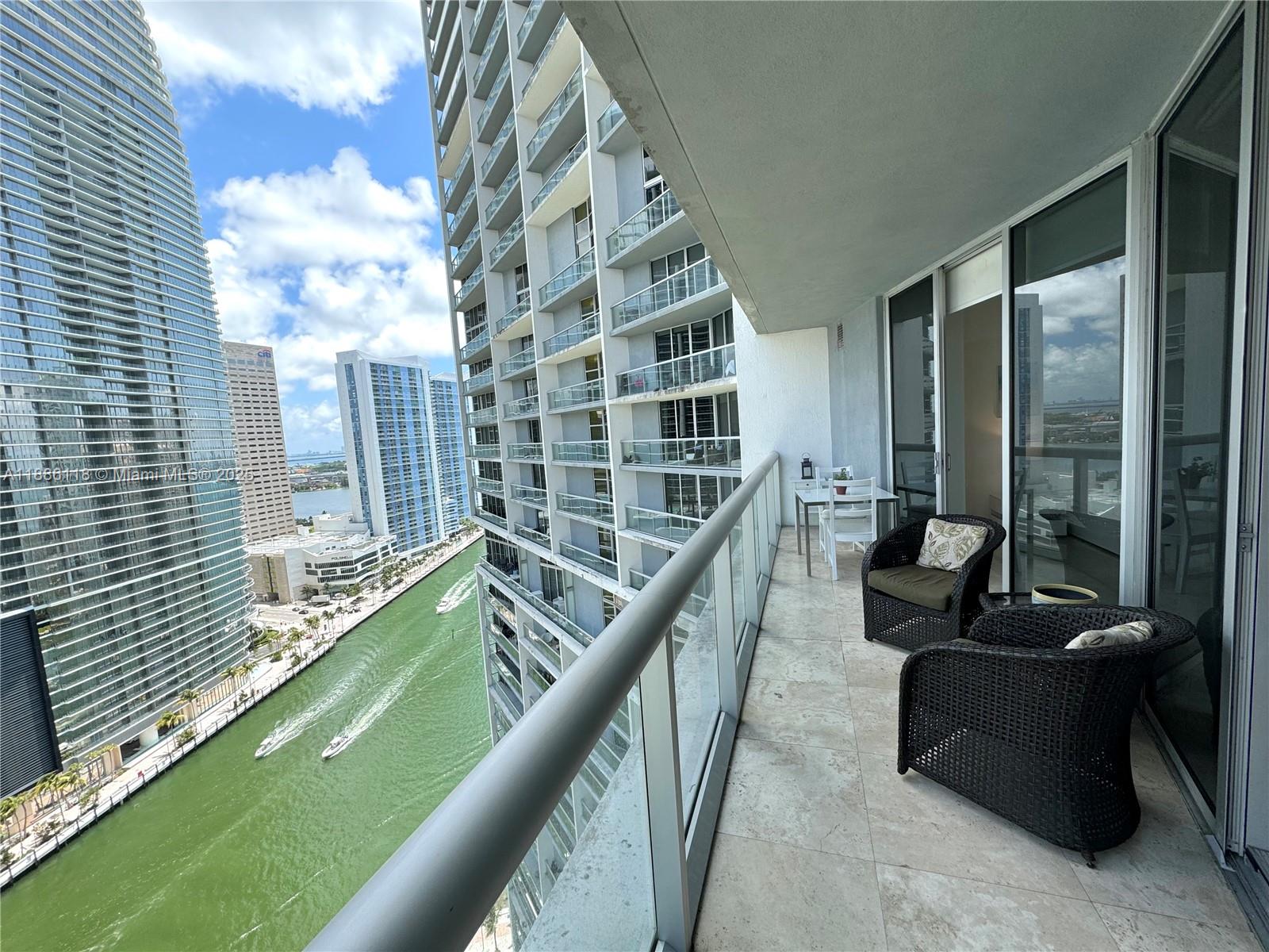 ICONBRICKELL CONDO NO 1 - Residential Lease