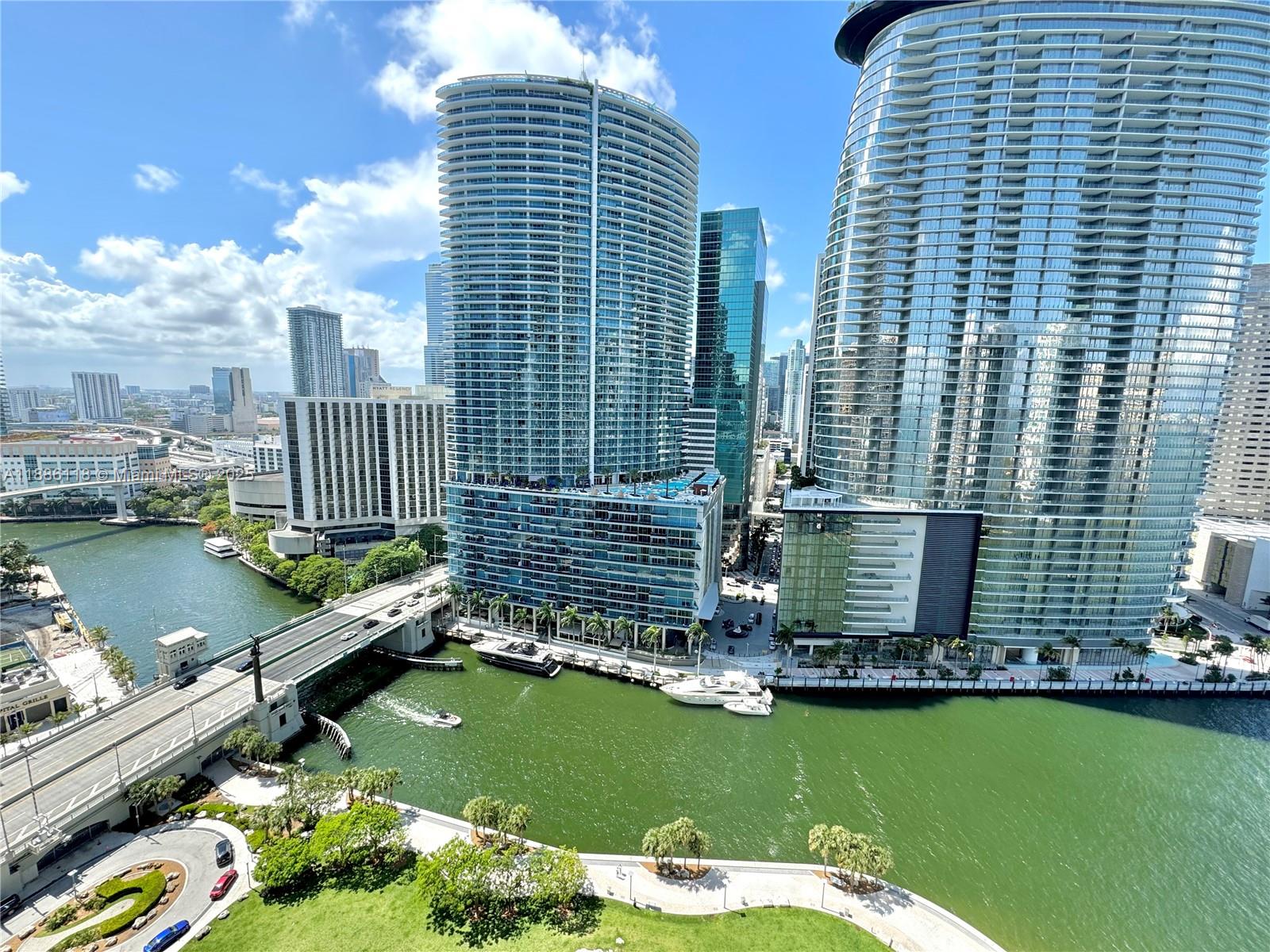 ICONBRICKELL CONDO NO 1 - Residential Lease