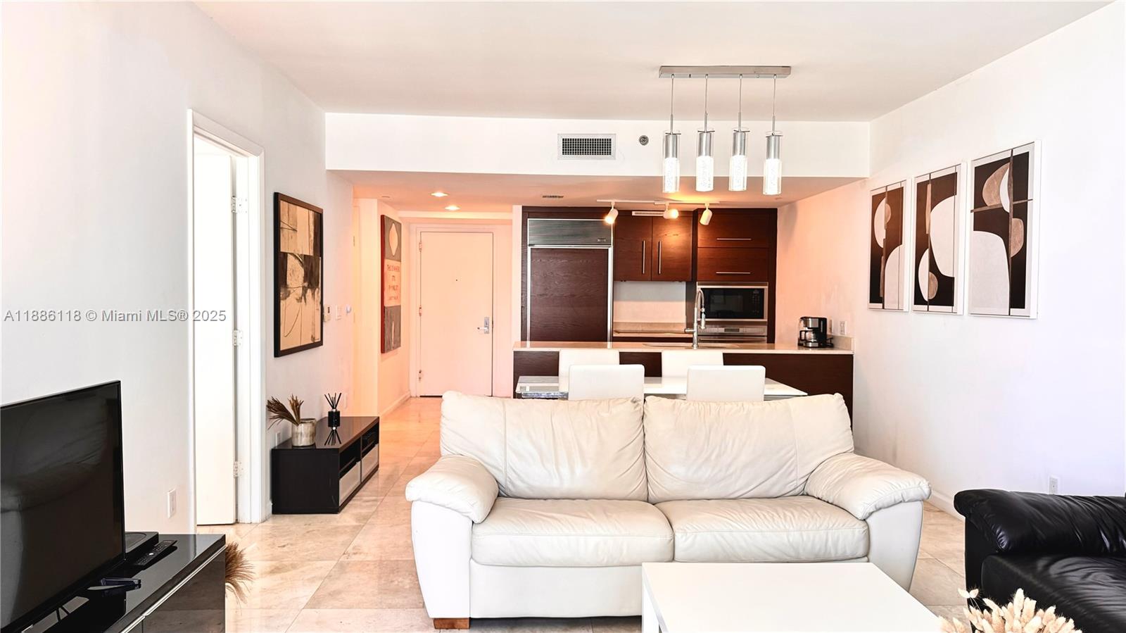 ICONBRICKELL CONDO NO 1 - Residential Lease
