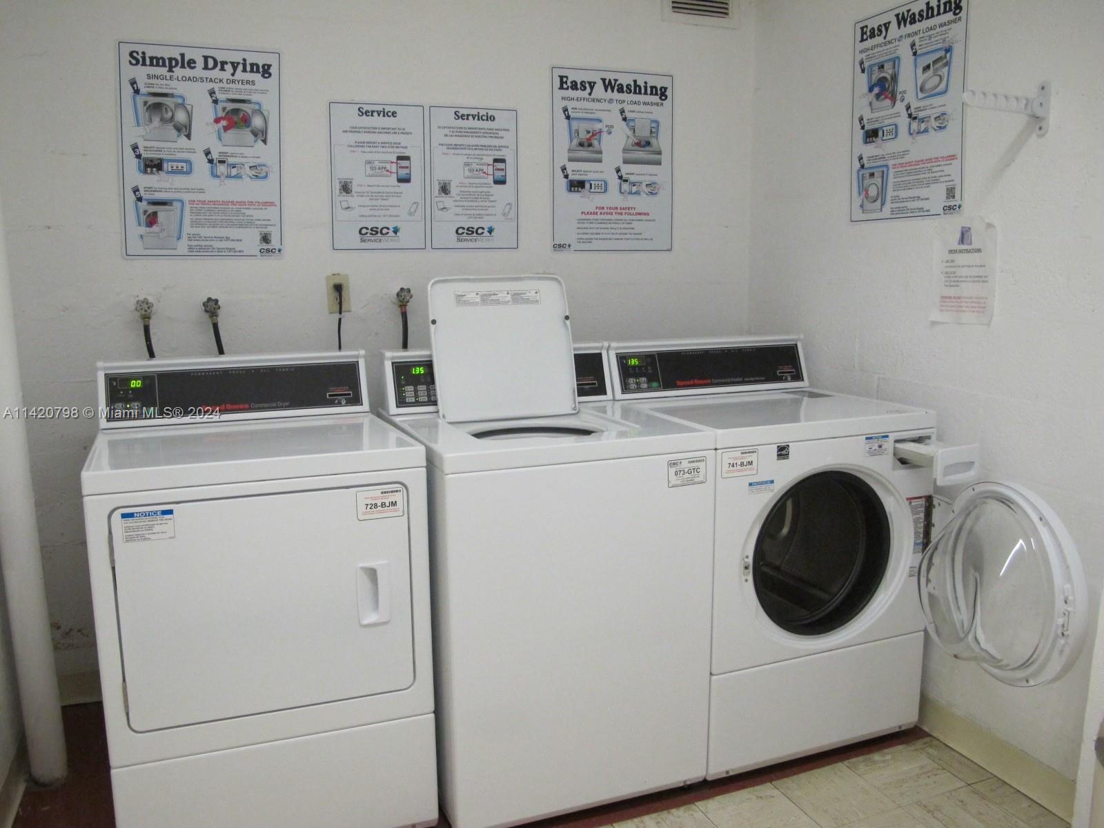 Hallandale Beach, Florida 33009, United States, 1 Bedroom Bedrooms, ,1 BathroomBathrooms,Residential,Active,72163