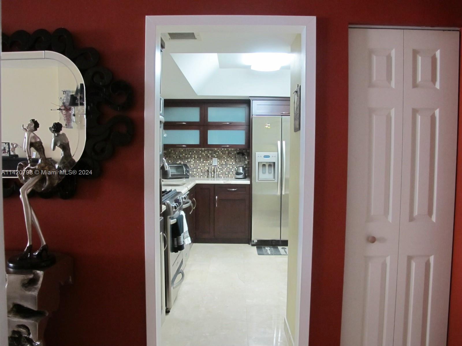 Hallandale Beach, Florida 33009, United States, 1 Bedroom Bedrooms, ,1 BathroomBathrooms,Residential,Active,72163