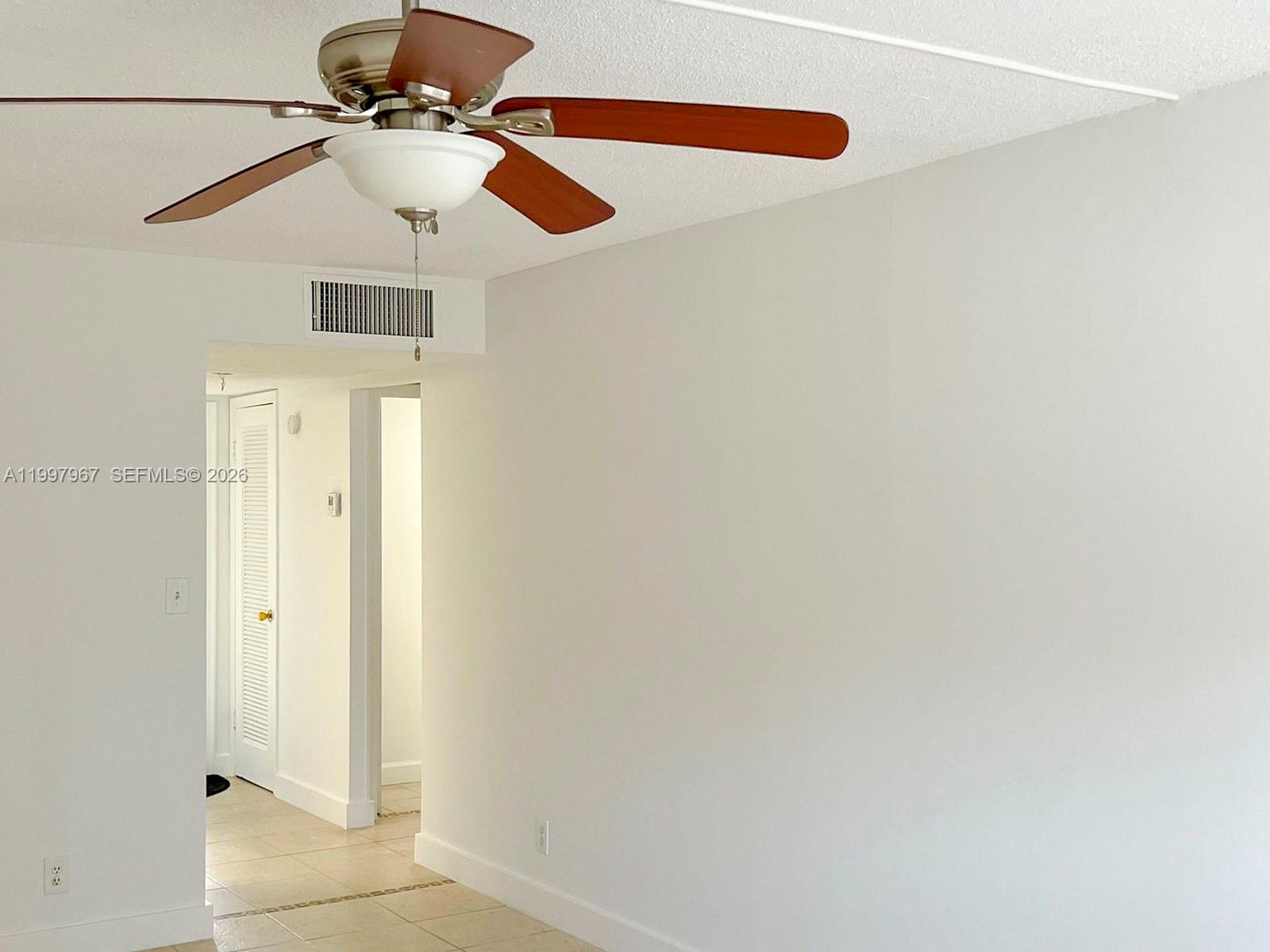 TURF CONDO - Residential Lease