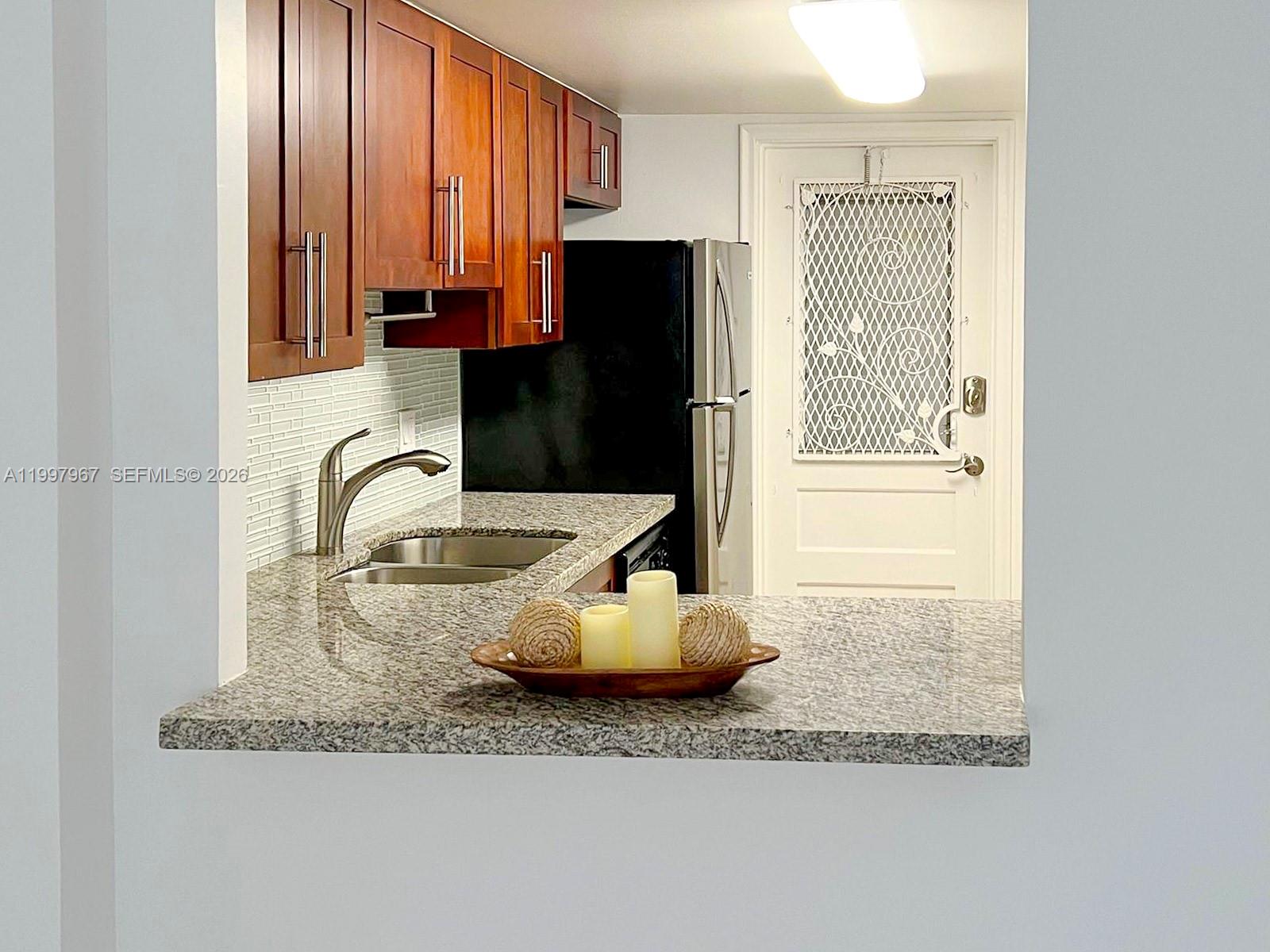 TURF CONDO - Residential Lease