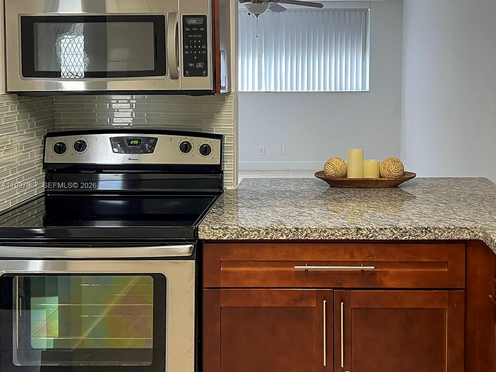 TURF CONDO - Residential Lease