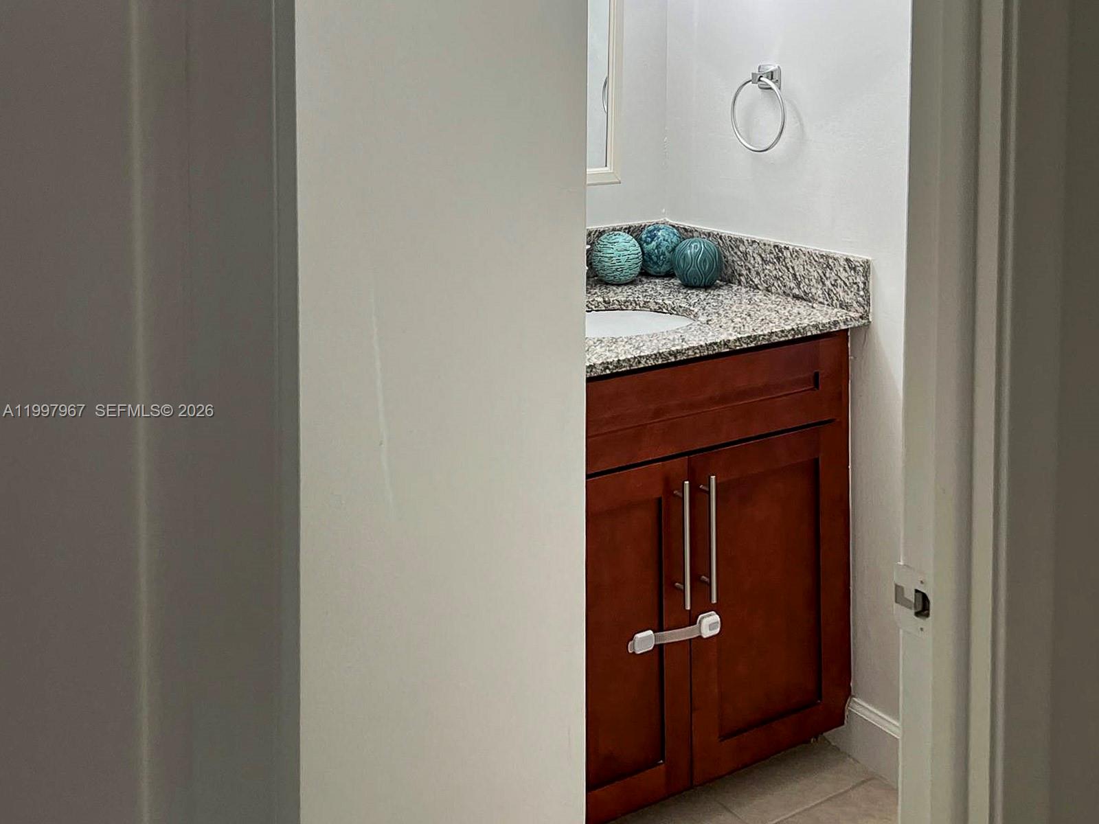 TURF CONDO - Residential Lease