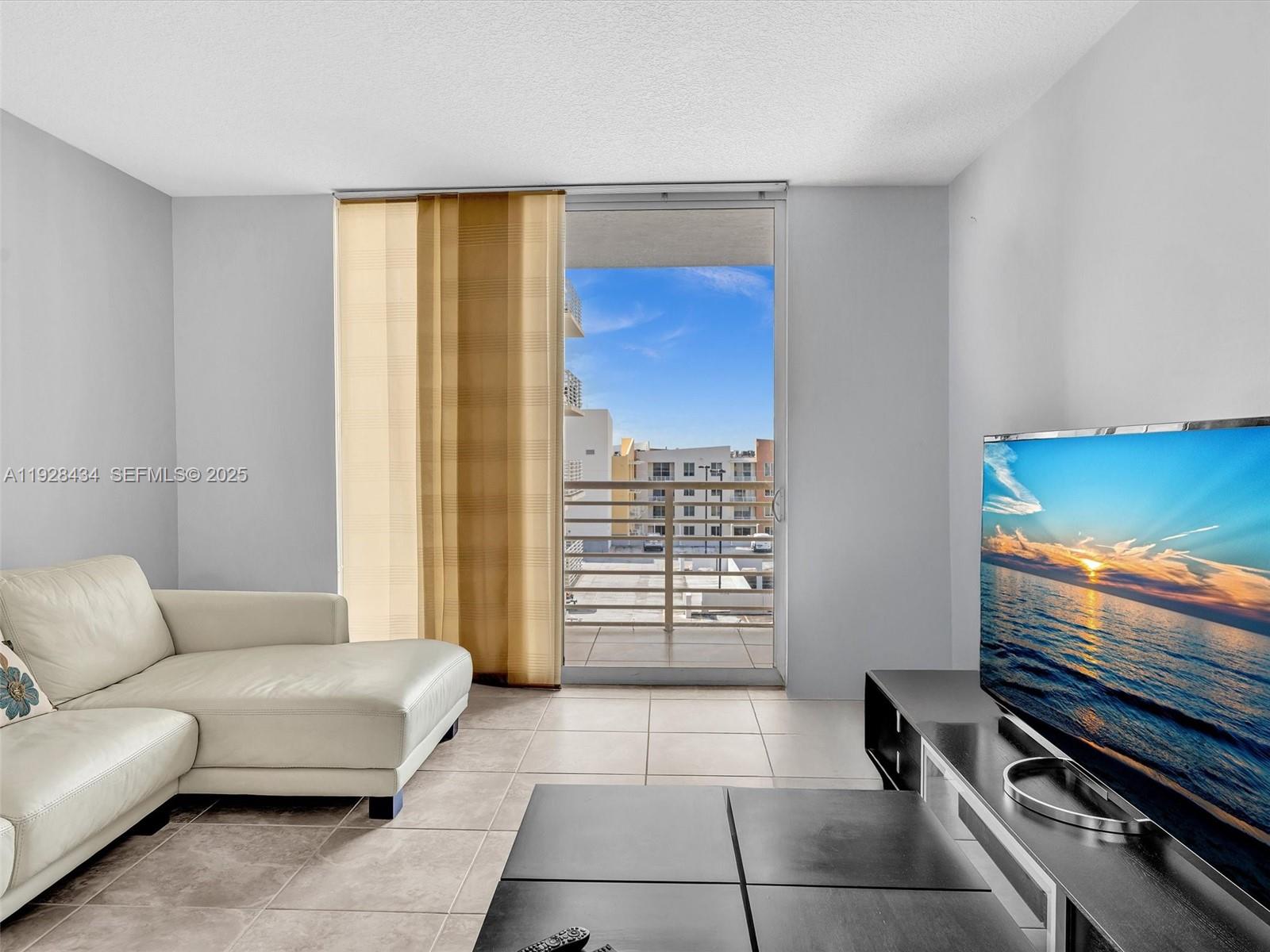 VENTURE AT AVENTURA EAST - Residential Lease