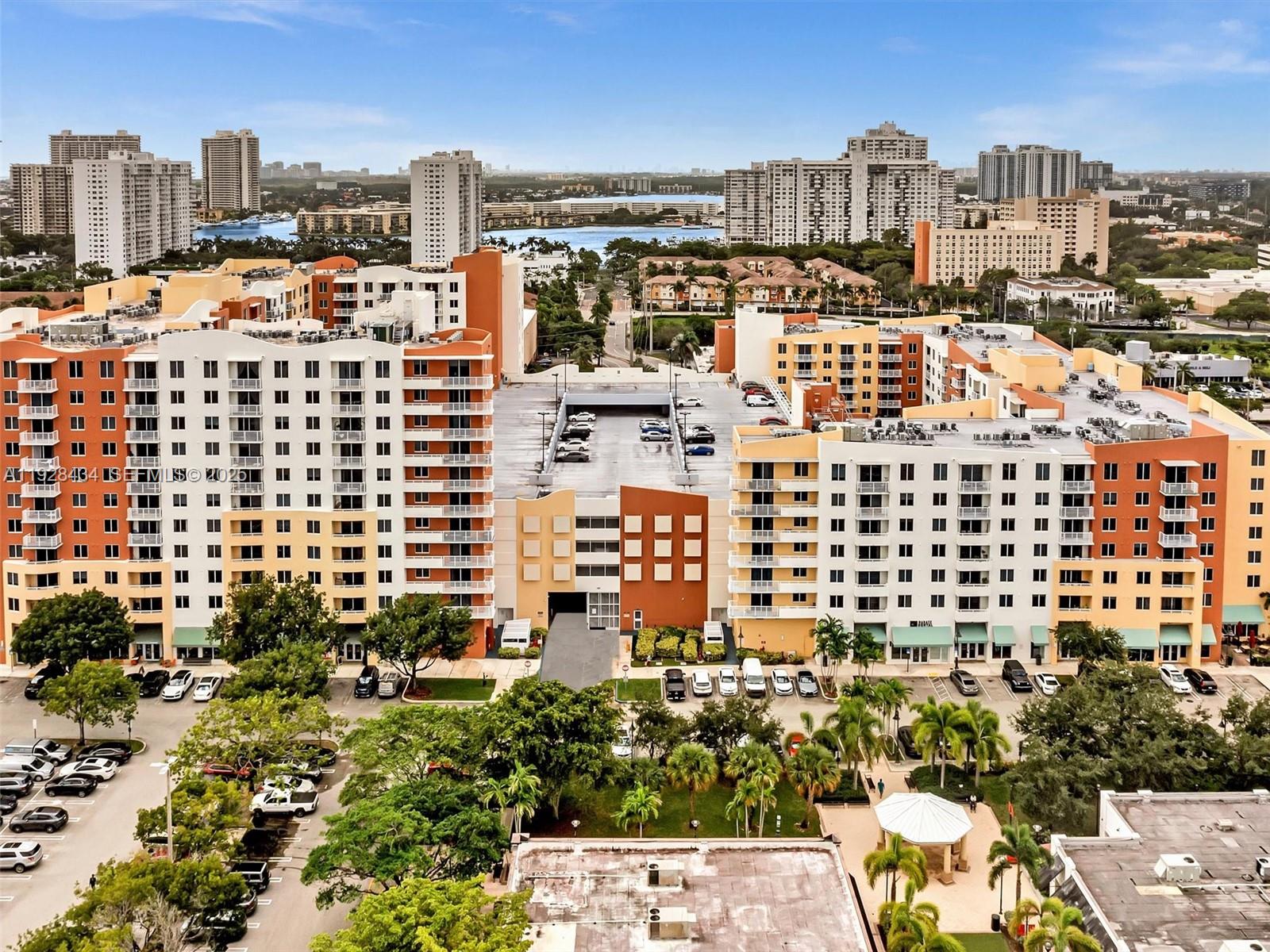 VENTURE AT AVENTURA EAST - Residential Lease