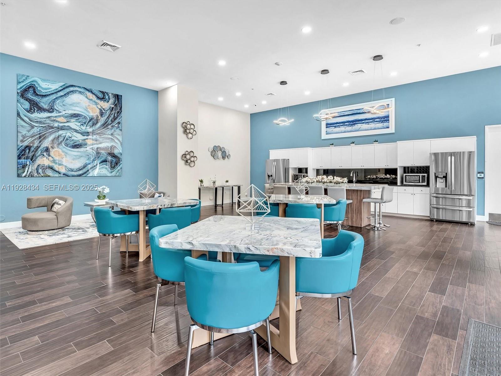 VENTURE AT AVENTURA EAST - Residential Lease