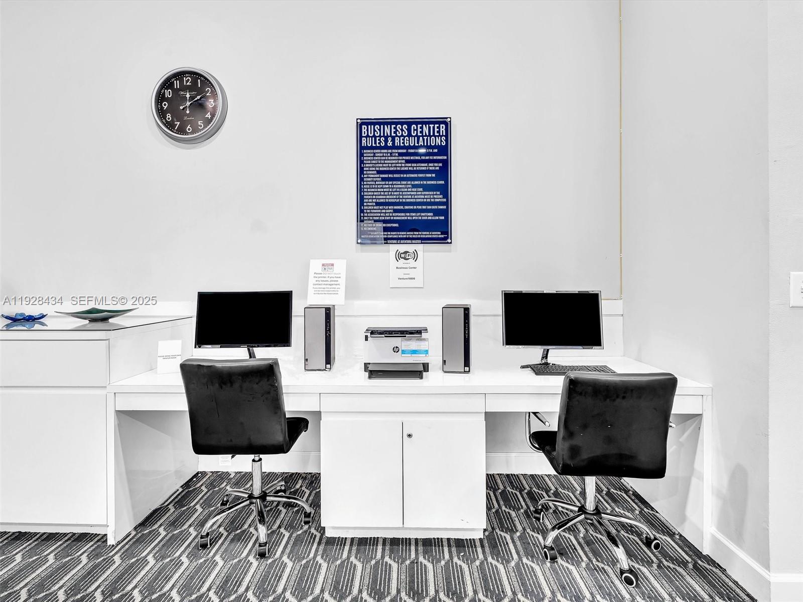 VENTURE AT AVENTURA EAST - Residential Lease