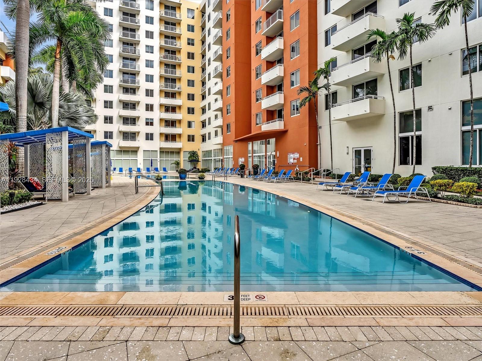 VENTURE AT AVENTURA EAST - Residential Lease