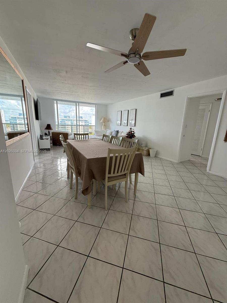 6039 Collins Ave 1236