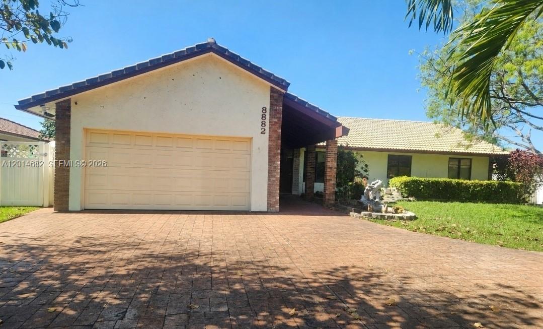 SHADOW WOOD - Residential