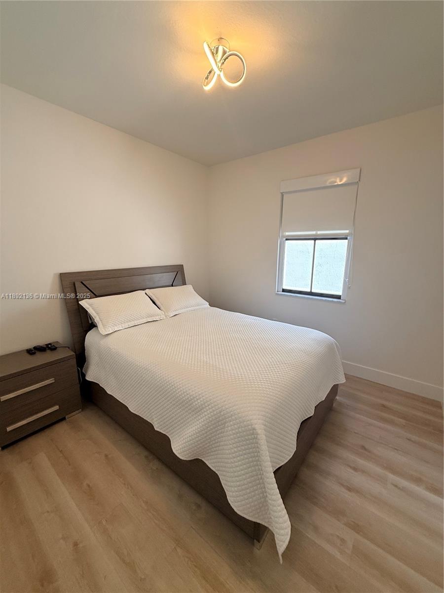 ISLES AT GRAND BAY - Residential Lease