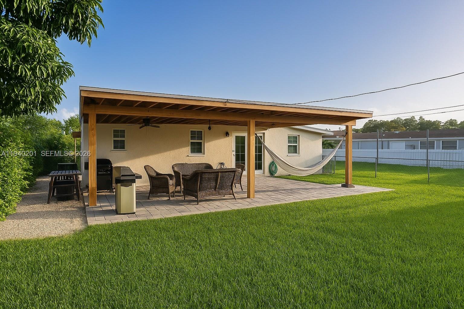 S CORAL HOMES SEC 3 - Residential