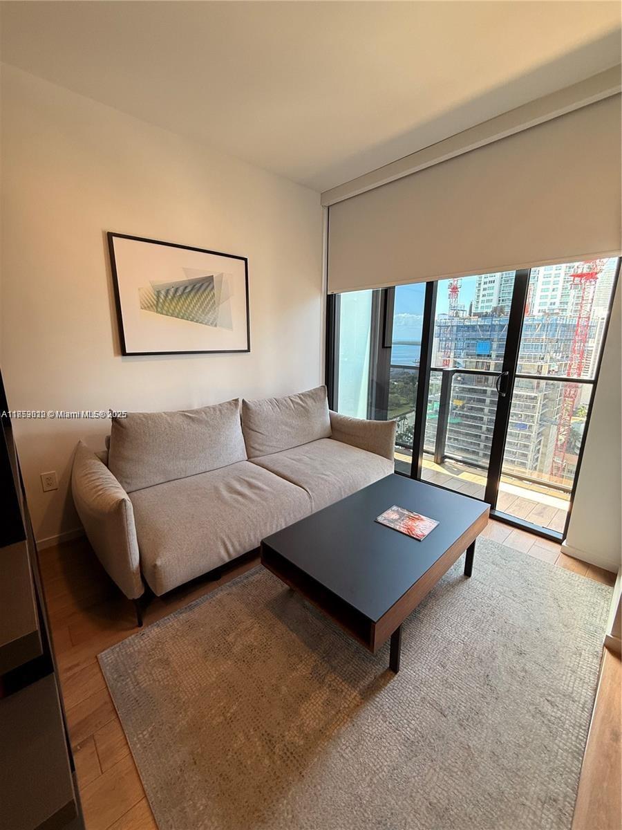 398 NE 5th St 2016