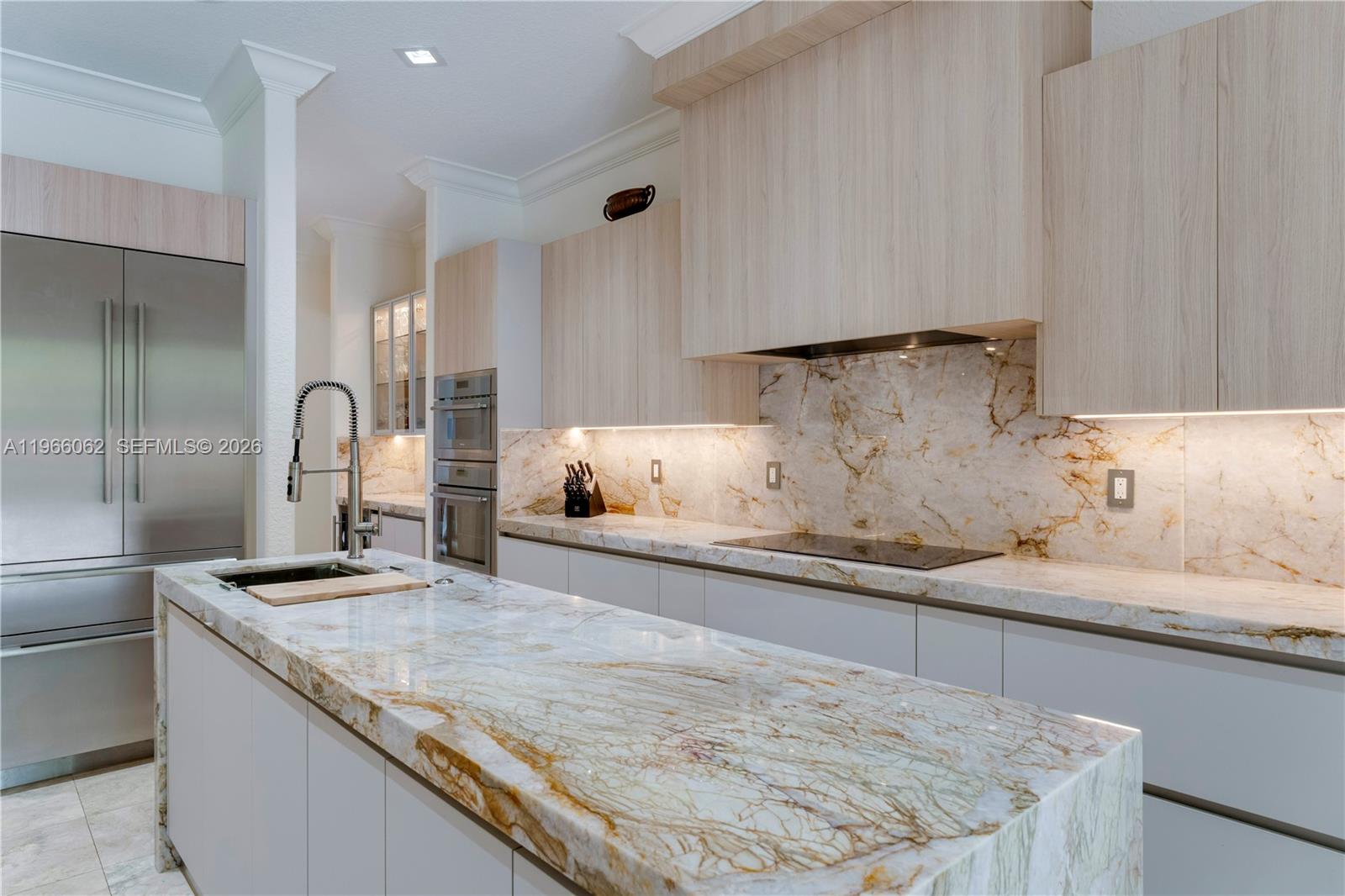 RIDGELINE ESTATES - Residential