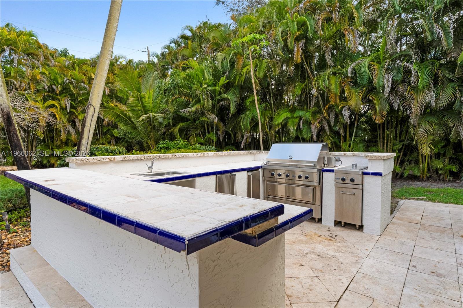 RIDGELINE ESTATES - Residential