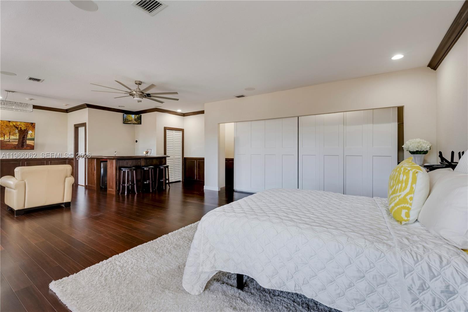 RIDGELINE ESTATES - Residential