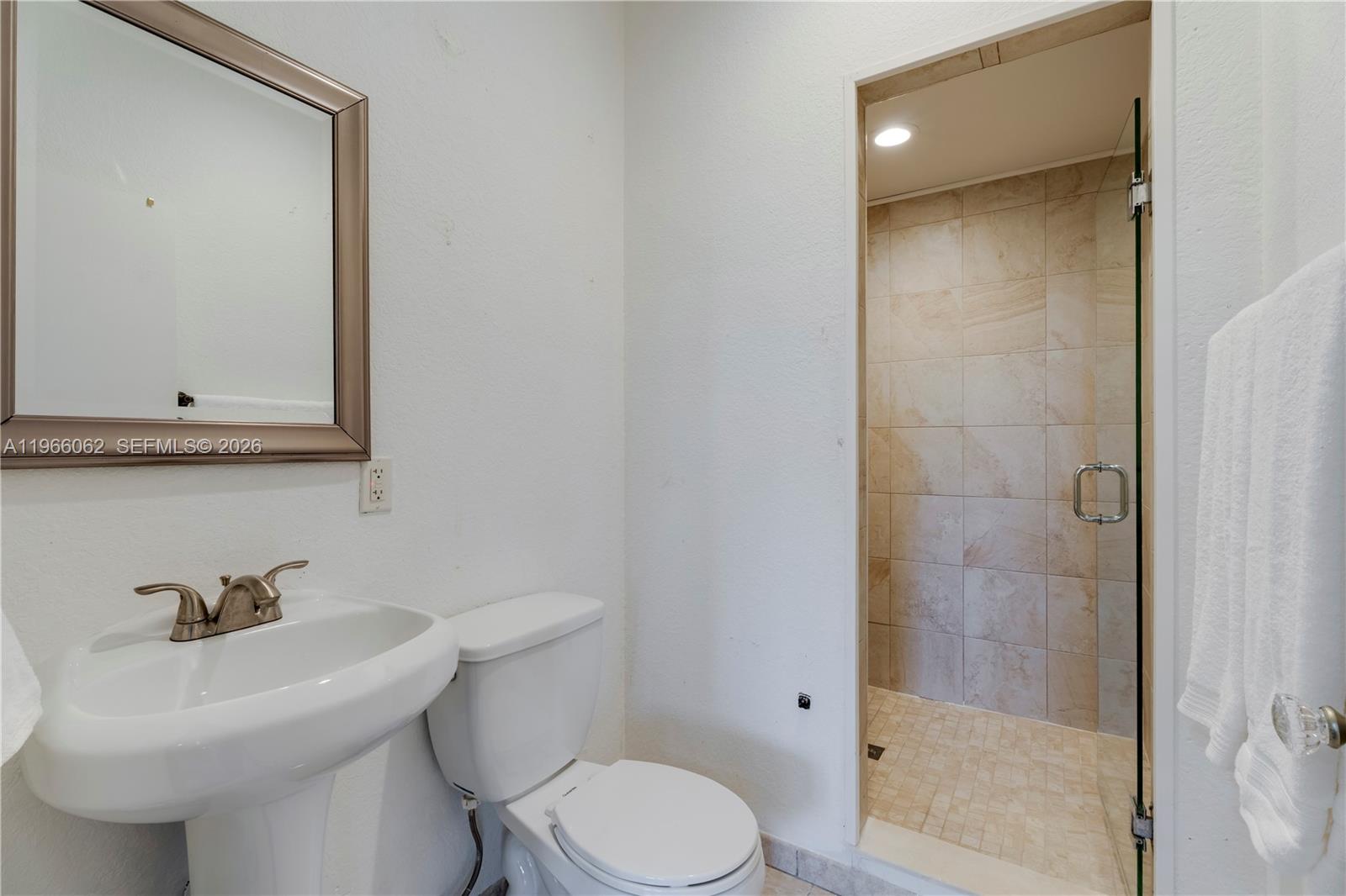 RIDGELINE ESTATES - Residential