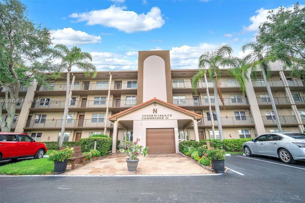 Photo of 1000 SW 125th Ave #301N, Pembroke Pines, FL 33027 (MLS # A12012690)