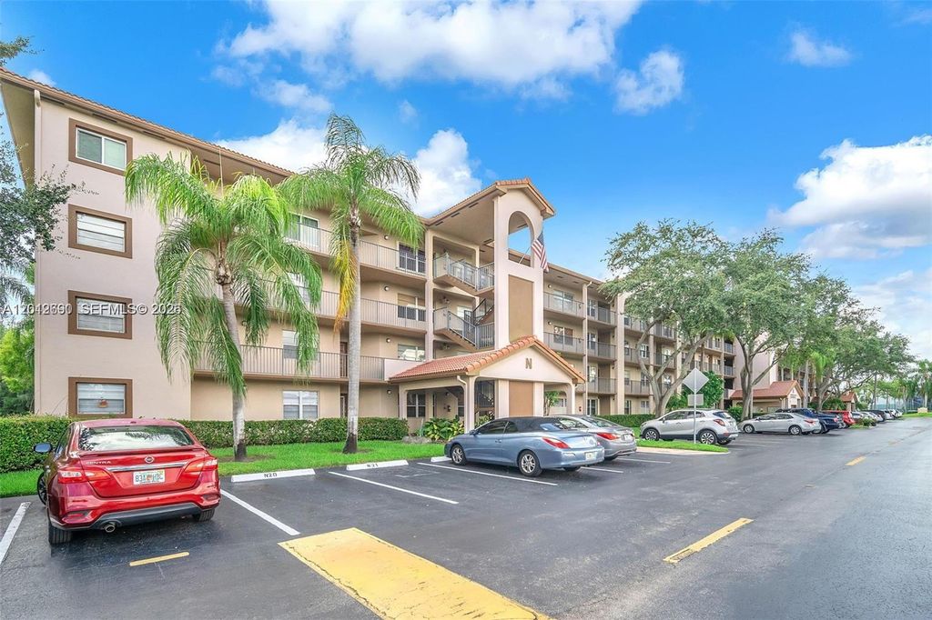 Photo of 1000 SW 125th Ave #301N, Pembroke Pines, FL 33027 (MLS # A12012690)