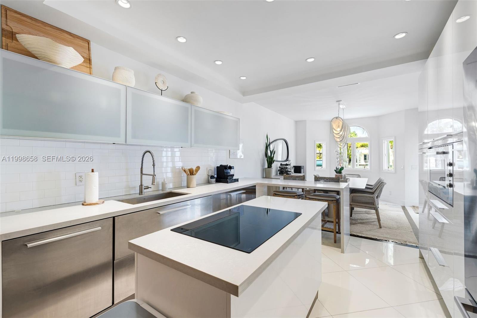 THE THS AT SUNSET HARBOUR - Residential