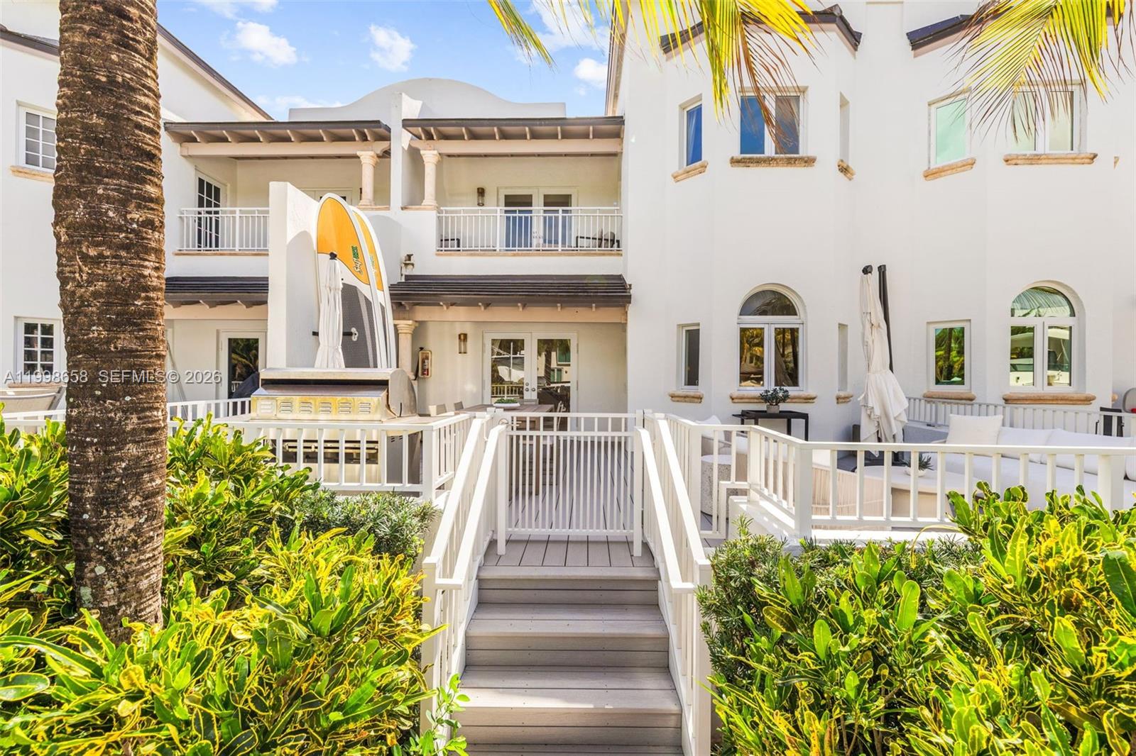 THE THS AT SUNSET HARBOUR - Residential