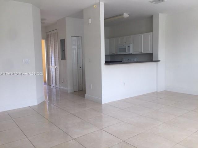 3360 NE 14th Dr 210-30