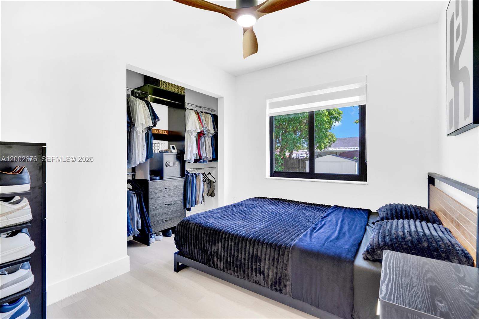 OAKBROOK - Residential