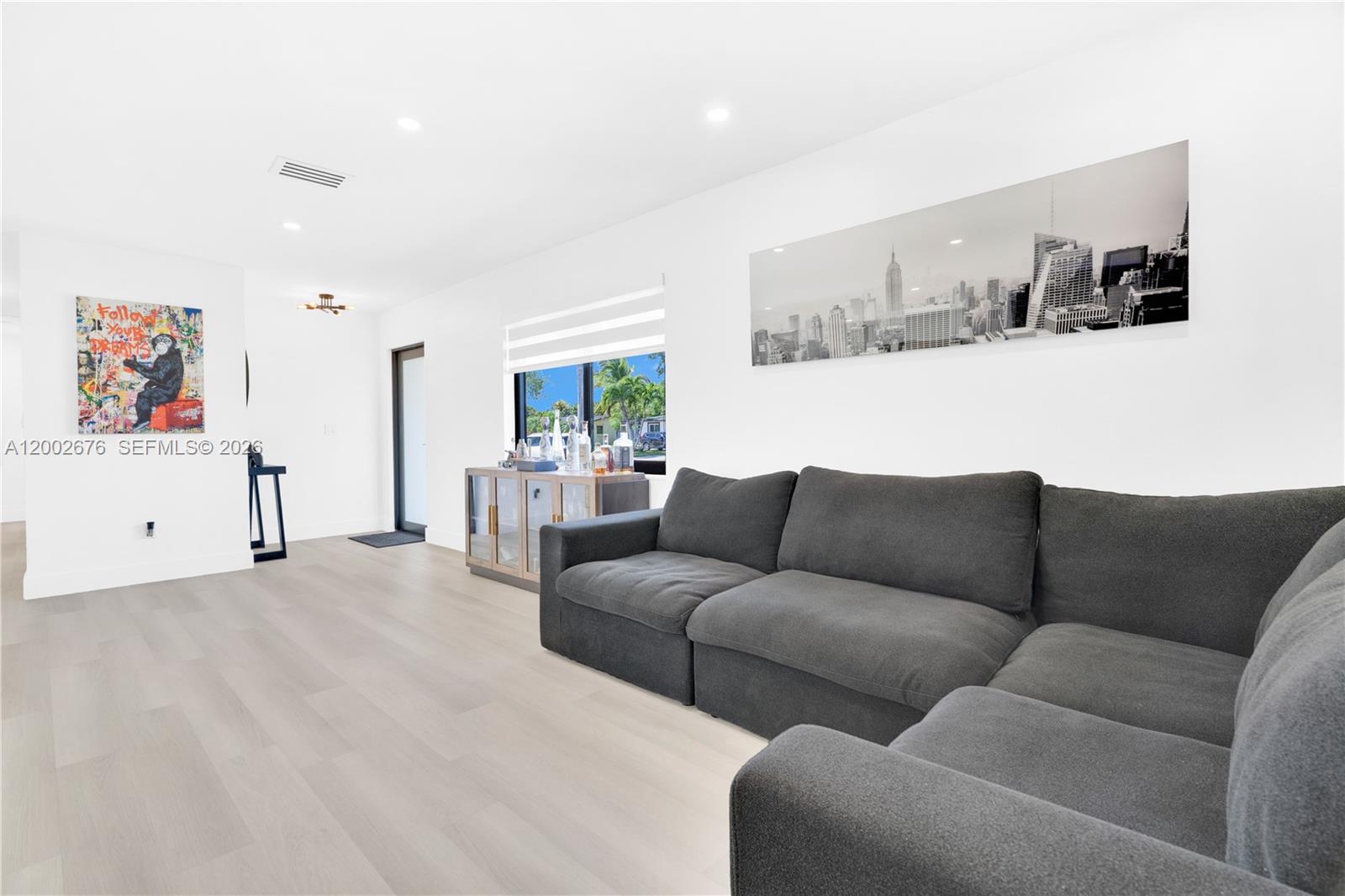 OAKBROOK - Residential