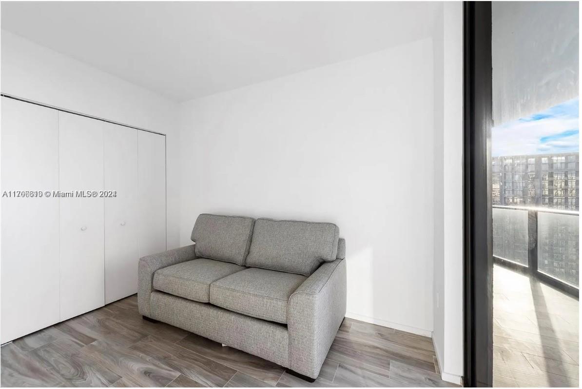 801 SMA RESIDENCES CONDO - Residential