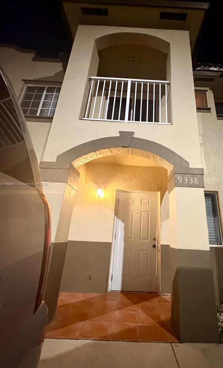 9338 NW 114th Ter 5