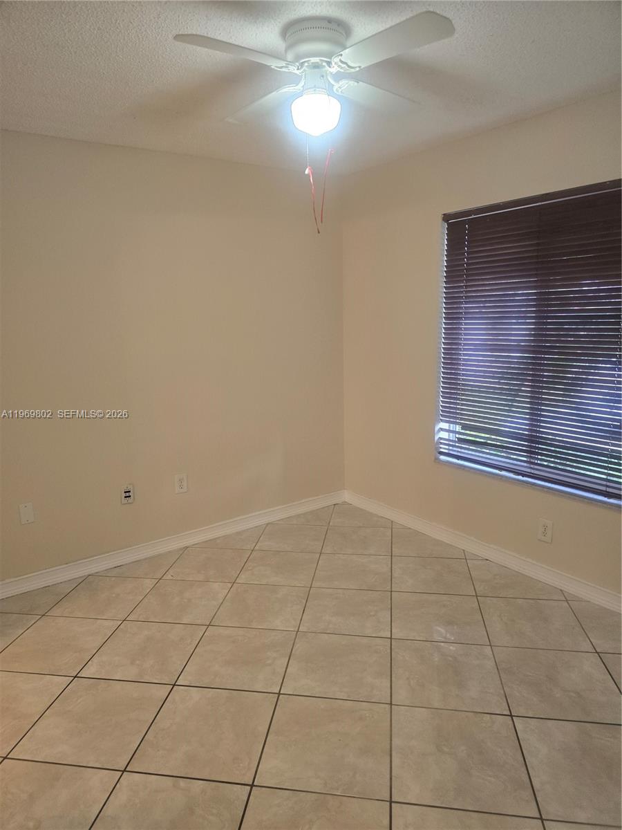 ANTIGUA AT CNTRY CLUBOF M - Residential Lease