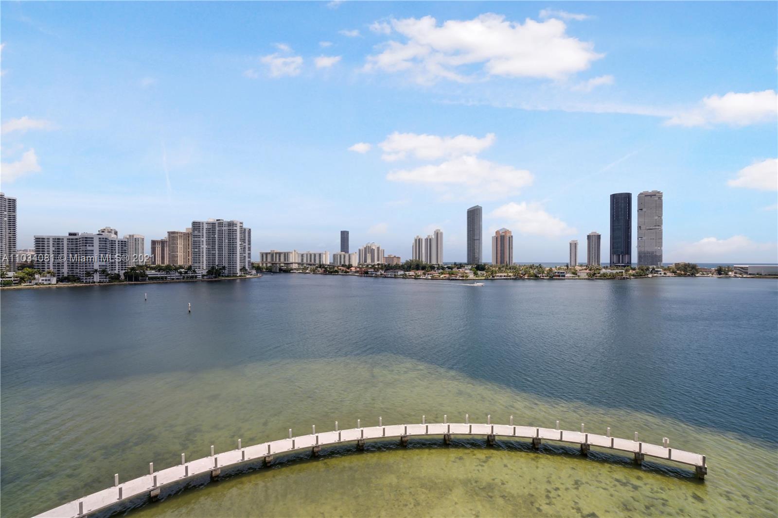 PRIVE CONDO - Residential