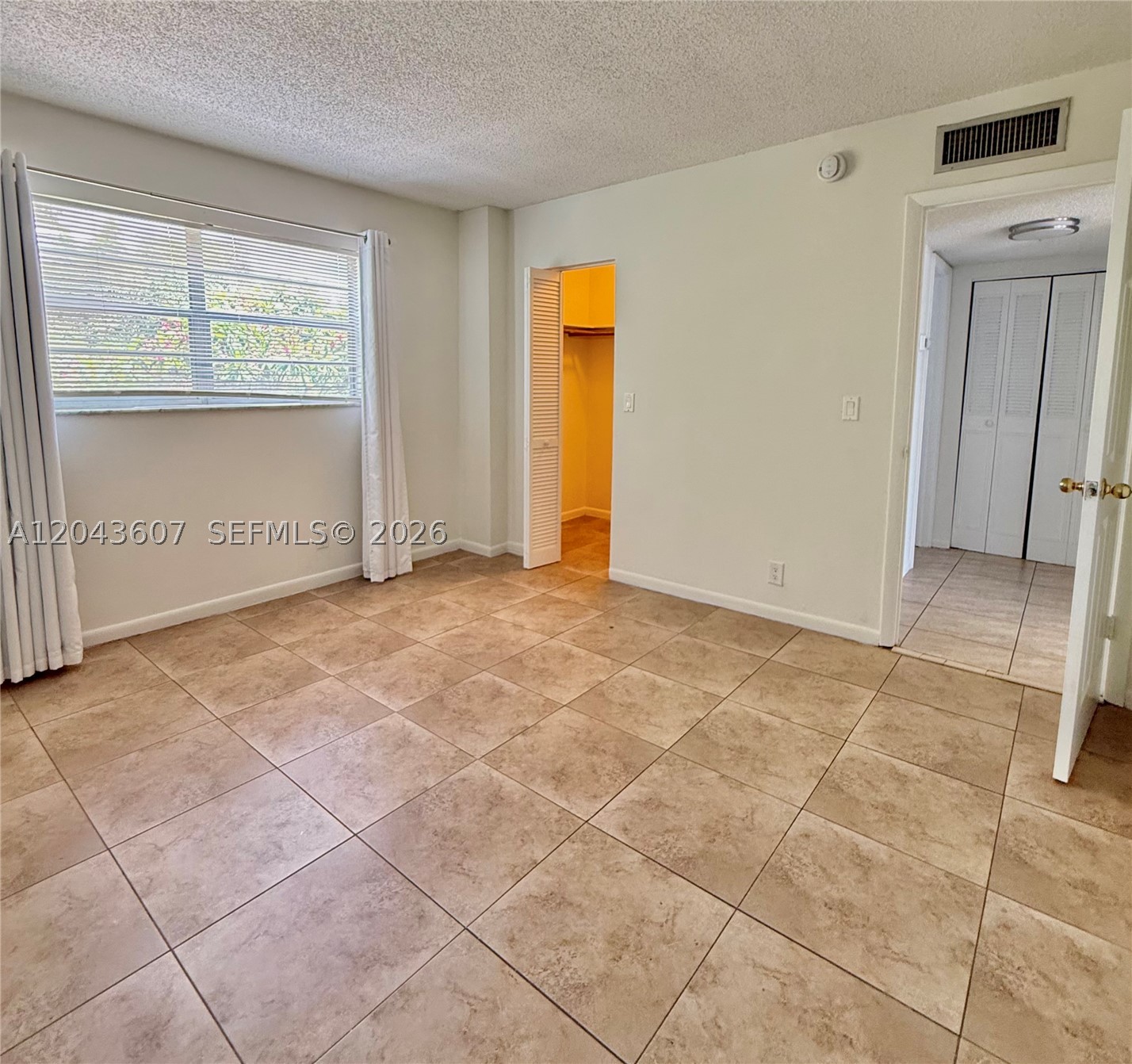 30 SE 4th Ave 206