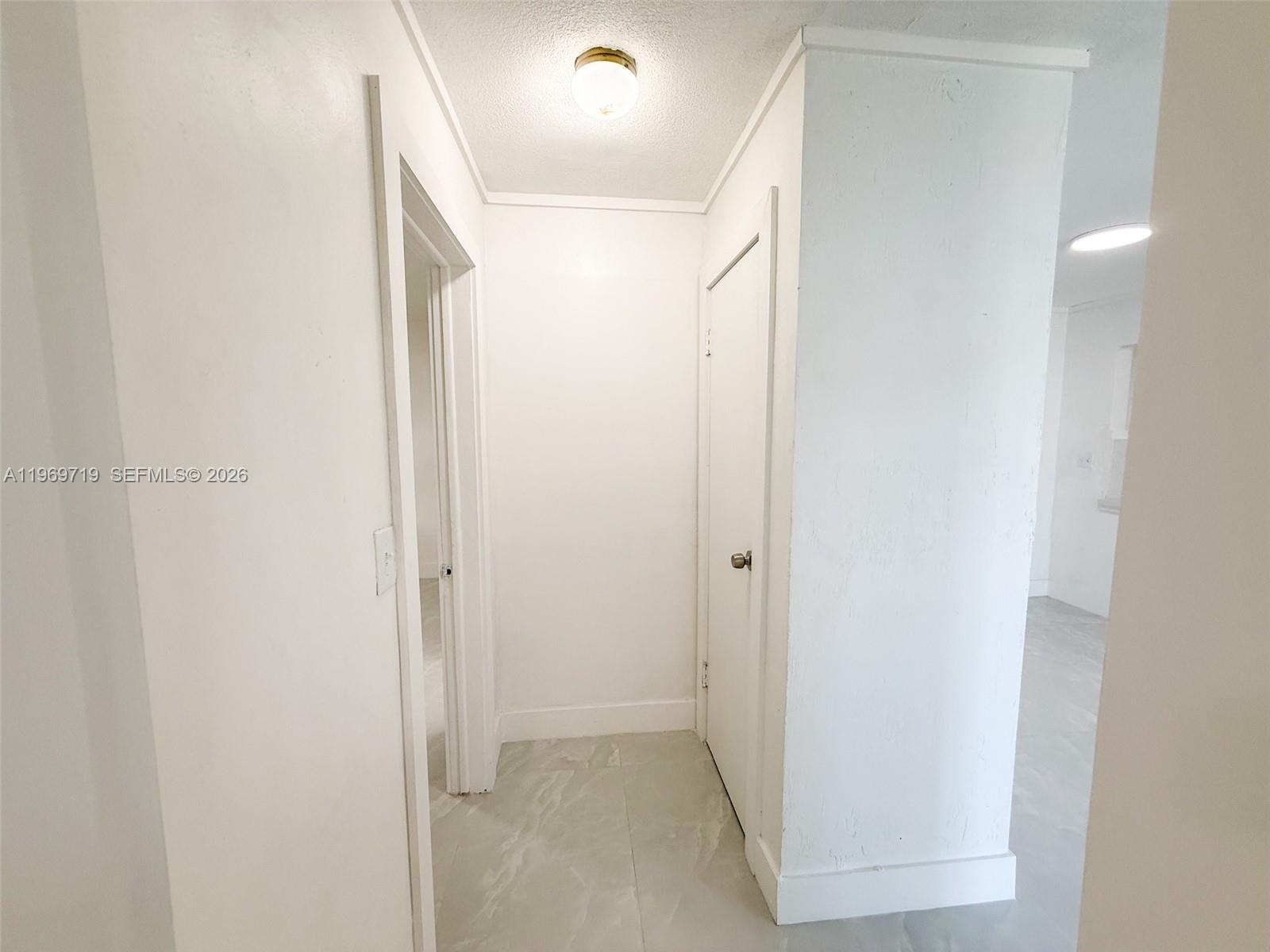 SUNRISE GOLF VILLAGE SEC - Residential Lease