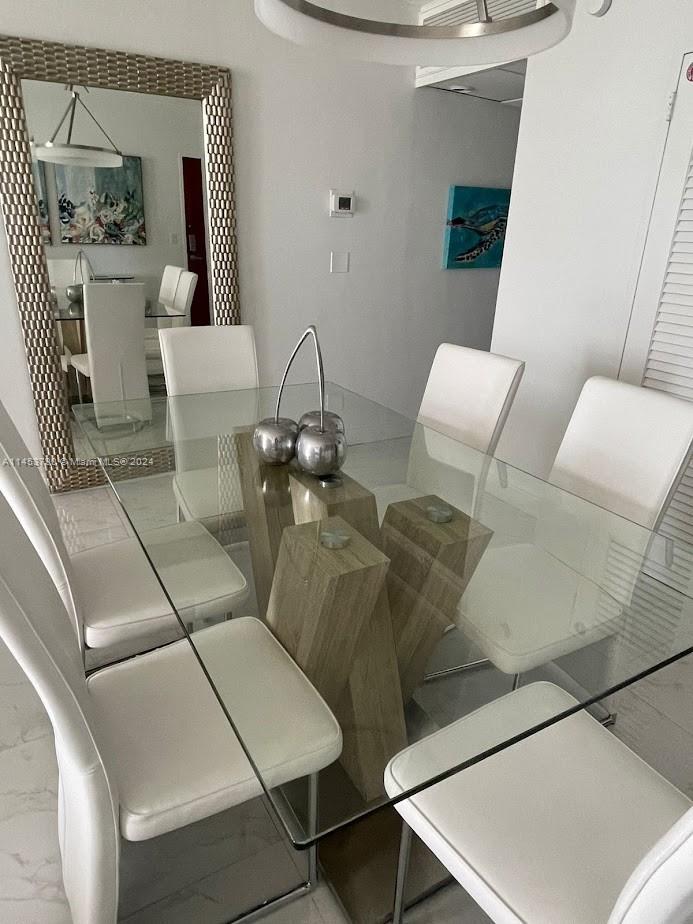 TIDES ON HOLLYWOOD BEACH - Residential