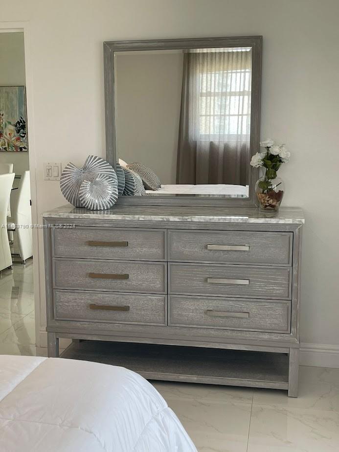 TIDES ON HOLLYWOOD BEACH - Residential