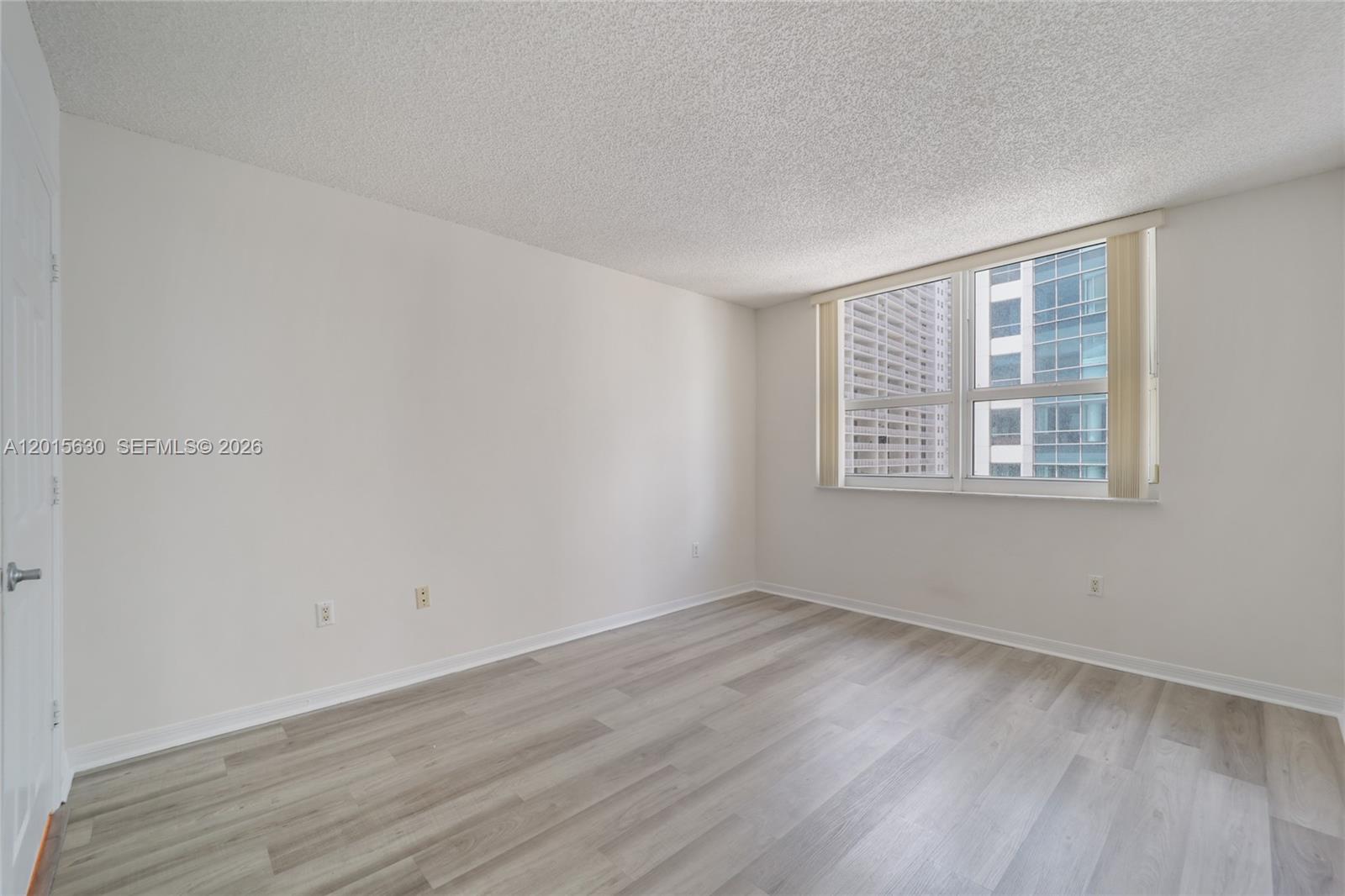 THE MARK ON BRICKELL COND - Residential Lease
