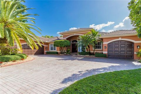 Photo of 15102 SW 38th St, Davie, FL 33331 (MLS # A11296182)
