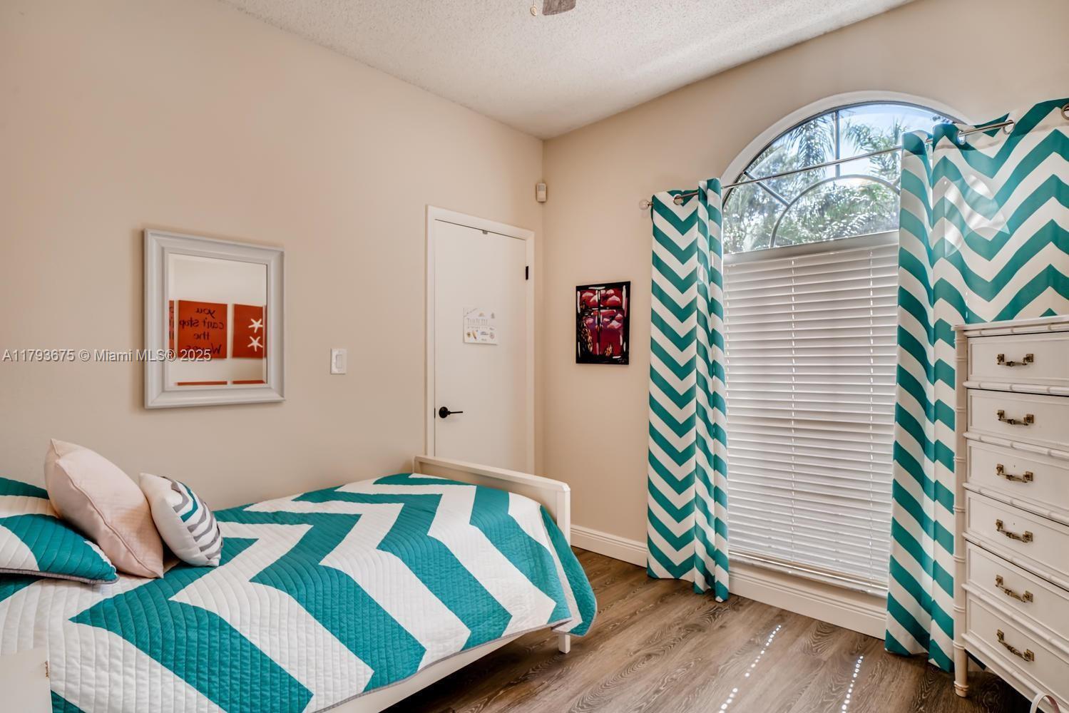 ROCK CREEK PH TWO - Residential